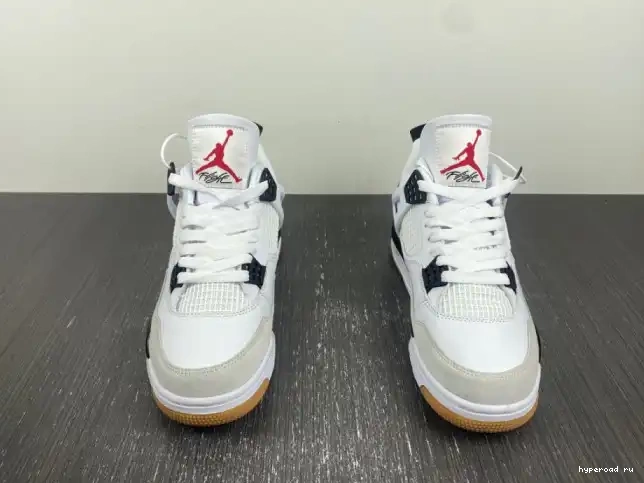 4 x Jordan DR5415-100 Air Nike SB 0510